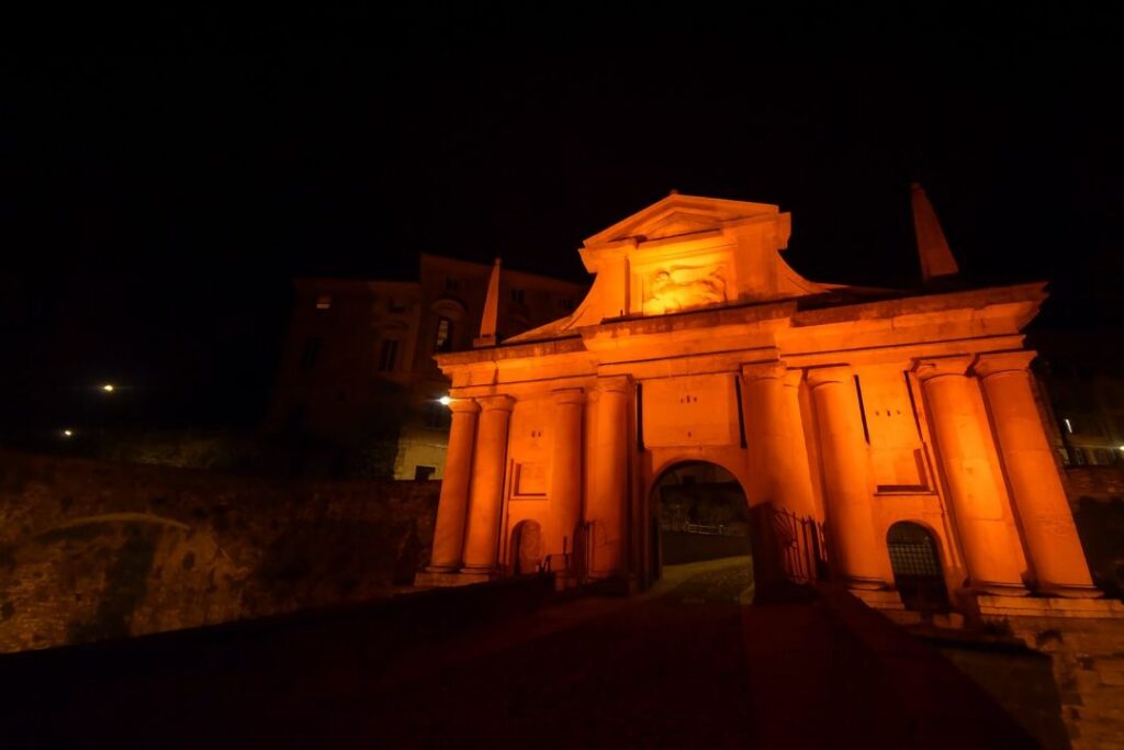 Porta San Giacomo Bergamo